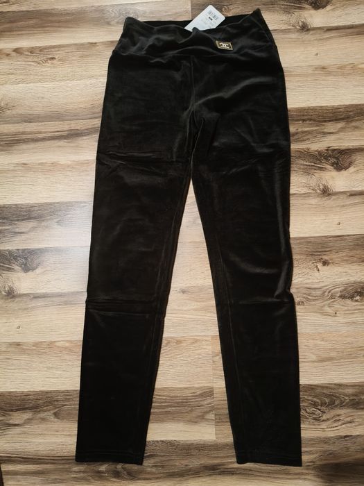 Leginsy czarne welurowe