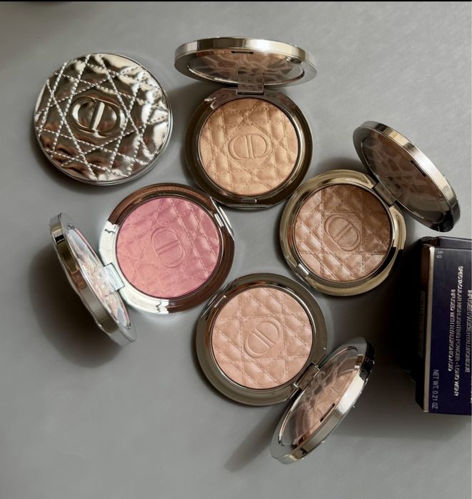 Хайлайтер Dior Forever Glow Luminizer 04