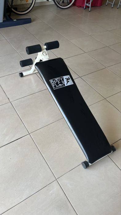 Banco de Abdominais Declinado Body Flex