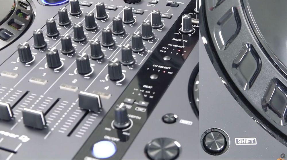 Controladora DDJ FLX6-GT - como nova