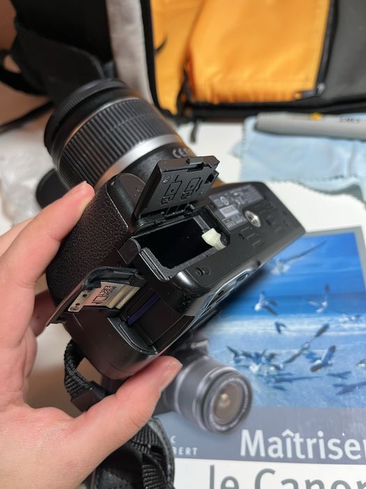 Canon EOS 450D camera