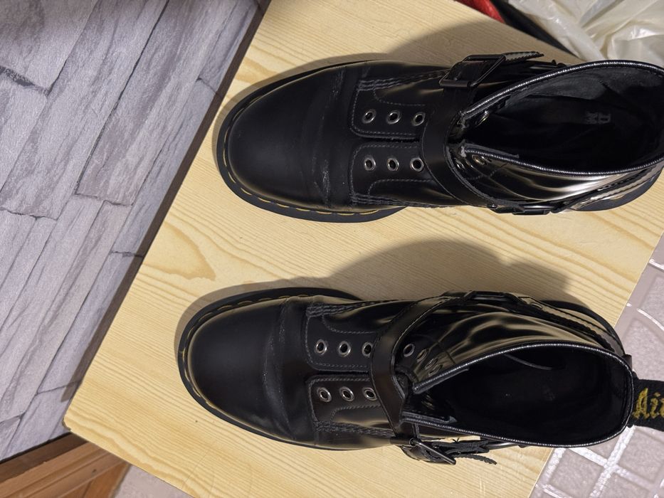 Продам ботинки Dr. Martens 43р