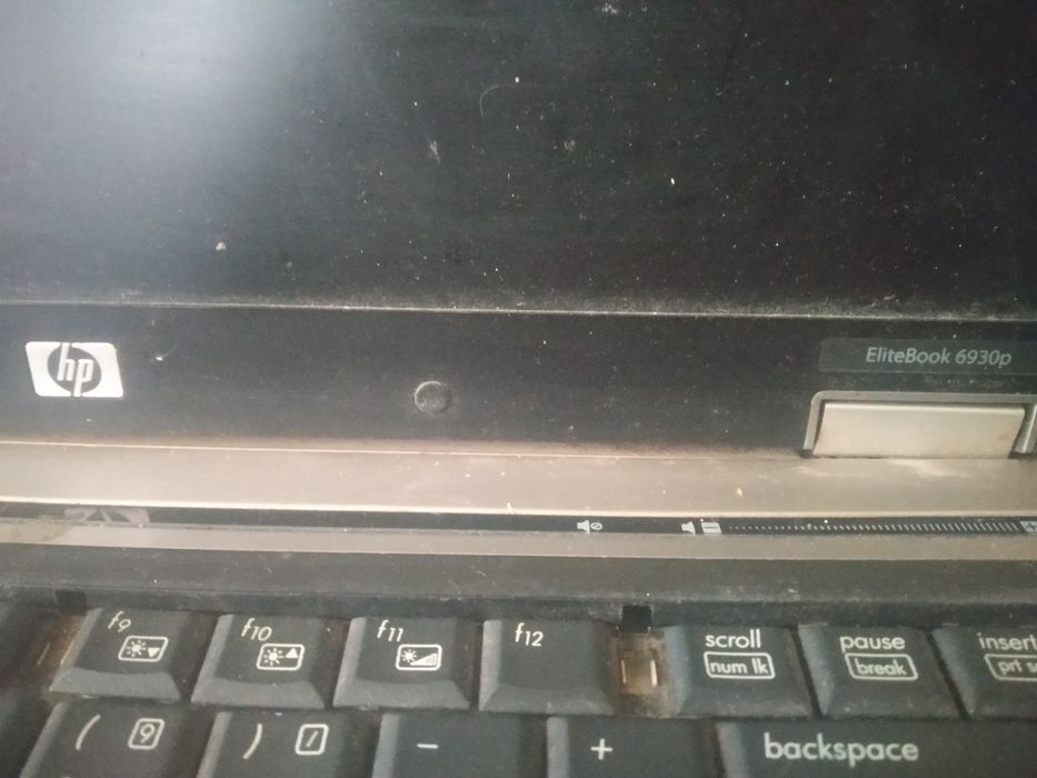 Ноутбук на запчастини