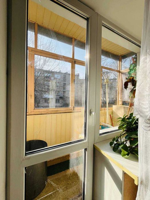ПРОДАЖ 3 кімн. квартири, 2/5, проспект Відродження (Аношкіна)