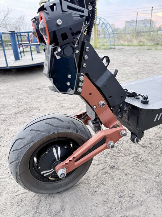 Електросамокат OBARTER D5 5000 Вт — 60–70 км/год, запас ходу до 100 км