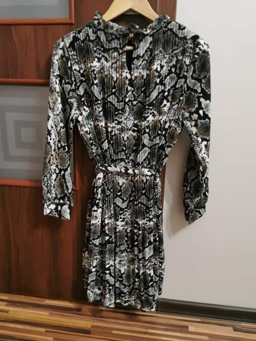 Sukienka damska rozmiar M
