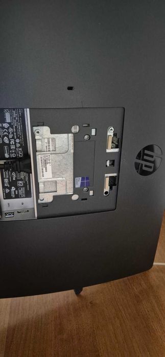 Сенсорний моноблок 22' HP 600 G2 (I5-6Gen/16/Gb128SSD) без підставки!