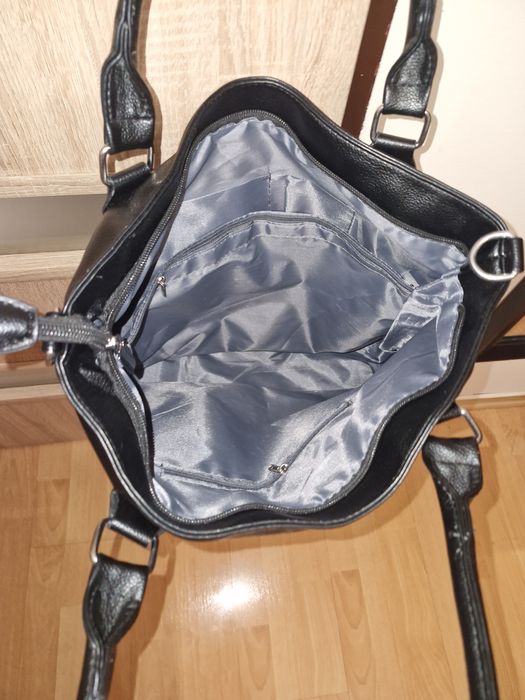 Torba czarna na ramie