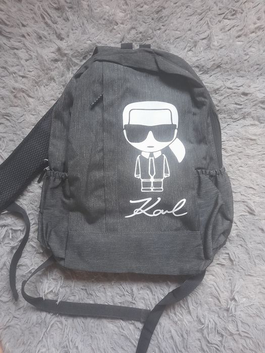Nowy plecak materiałowy w stylu karl