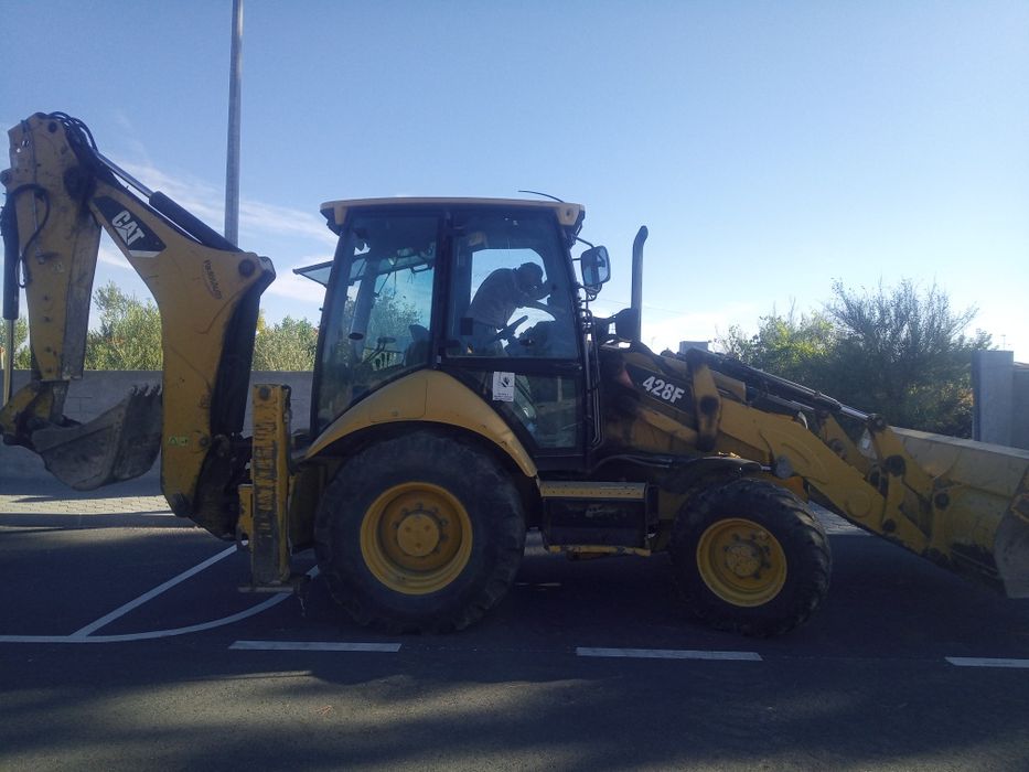 Retro Caterpillar 428f