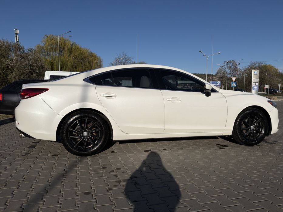 Продам Mazda 6 2.5