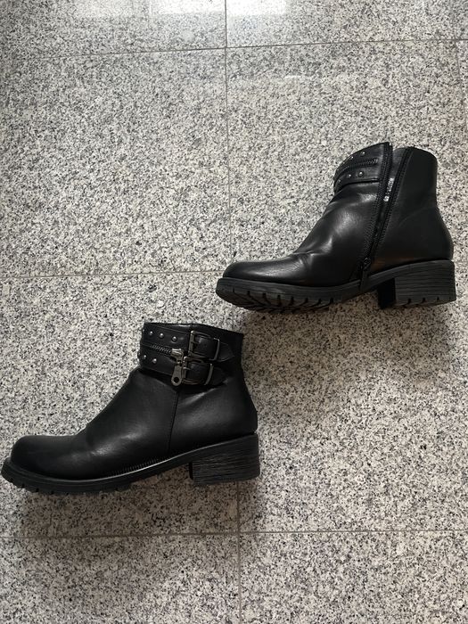 Czarne damskie botki kolor czarny rozmiar 40