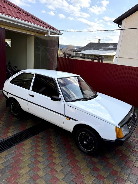 Продам автомобіль Таврія