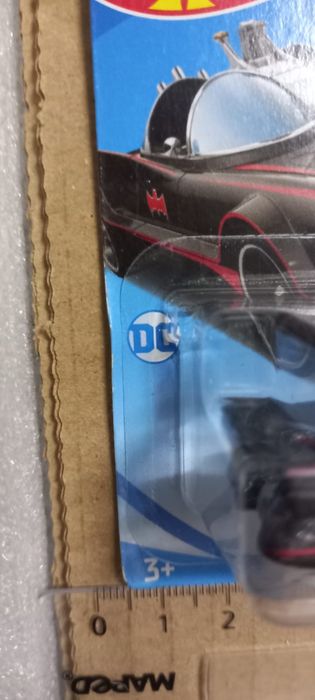 Tv series batmobile hot wheels batman
