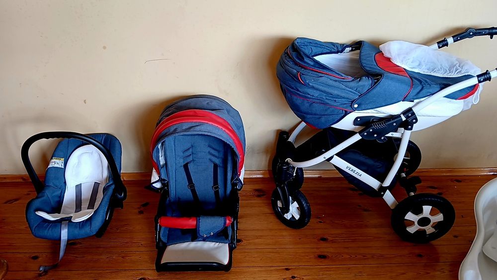 Sprzedam wózek dla chłopca