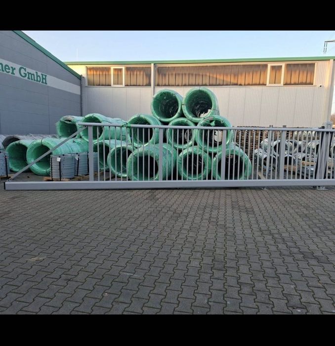 Brama przemysłowa przesuwna Aluminiowa