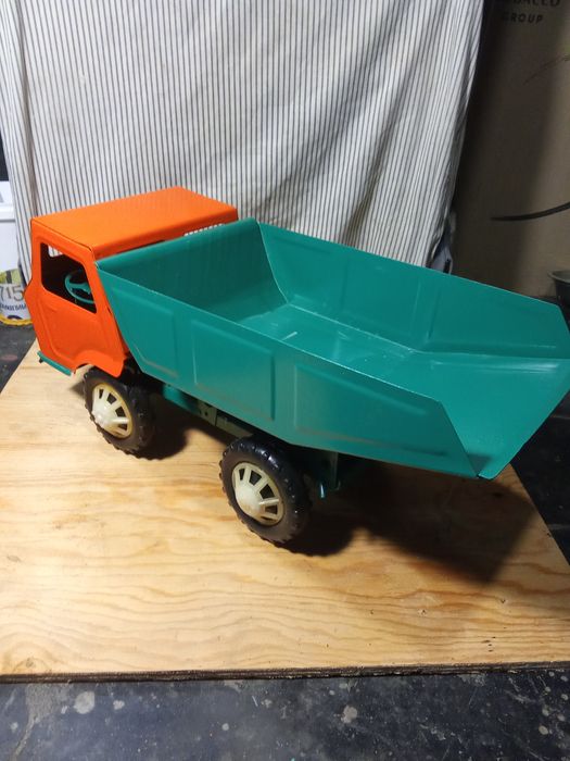 Самосвал "Запорожсталь", 70х. Годов