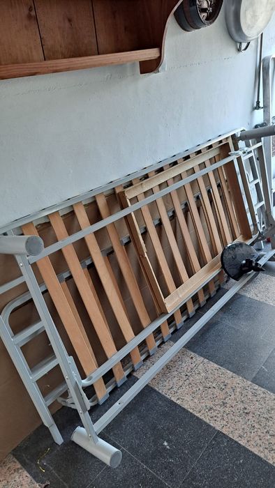 Sofa cama IKEA cinza