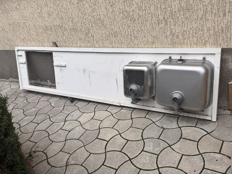 Кухонная столешница из искуственного камня