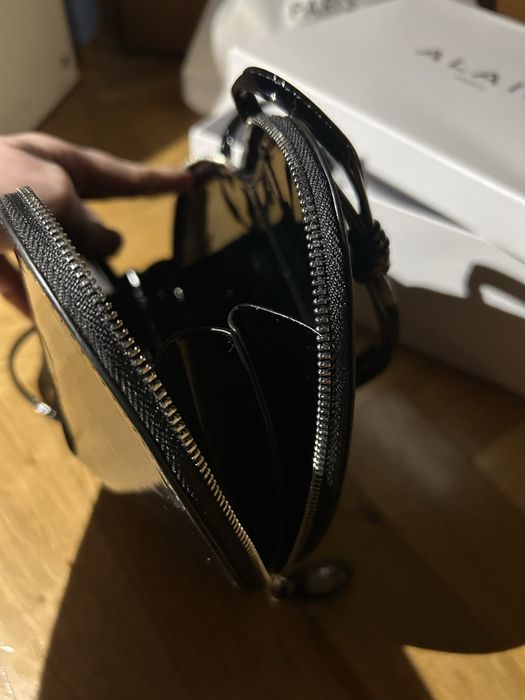 Czarna błyszcząca  torebka w kształcie serca – styl Alaïa – nowa !!