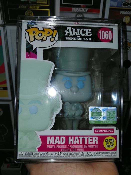 Funko Pop Alice in Wonderland Mad Hatter Glow Limited Edition Ultra 5000 Pcs