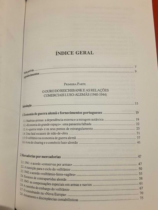 Hitler e Salazar / Salazar e o Vaticano/ Salazar Visto Pelos Seus