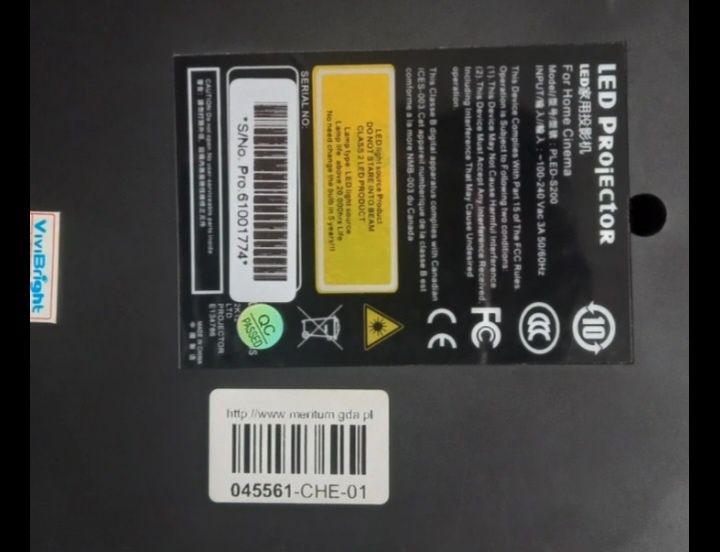 Projektor LED Vivibright z instrukcją