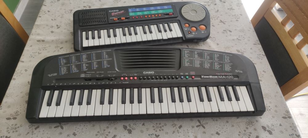 Keyboard zabawkowy 2 sztuki