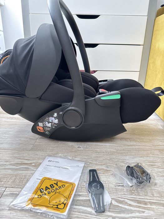 Автокрісло Carrello Vega lite
