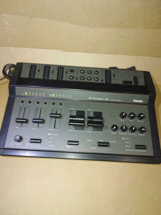 Аудио-видео микшер Hama AV Processor 128.