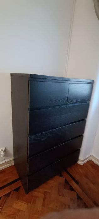 Cómoda alta IKEA MALM em bom estado