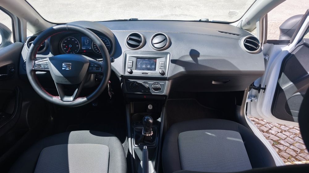 SEAT Ibiza — fotografia 9