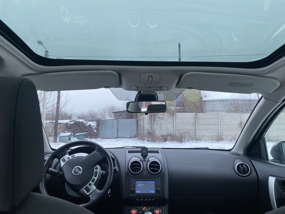 NISSAN Qashqai В отличном состоянии