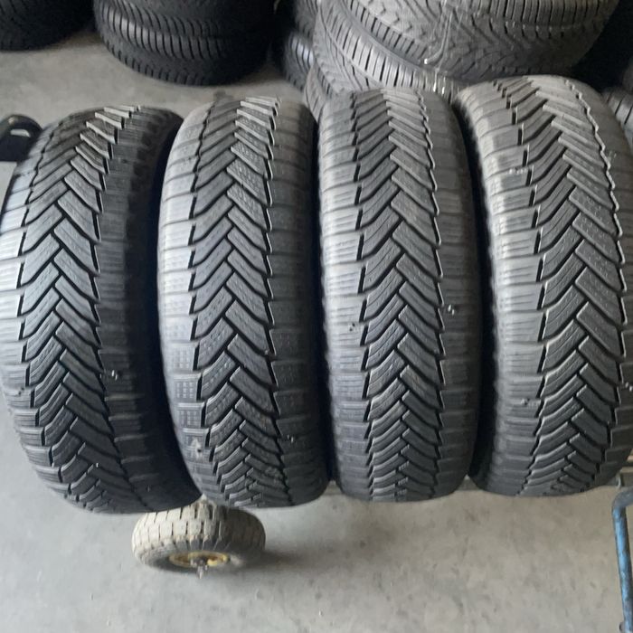 Шини 195/65/15-4 шт. Michelin Alpin 6