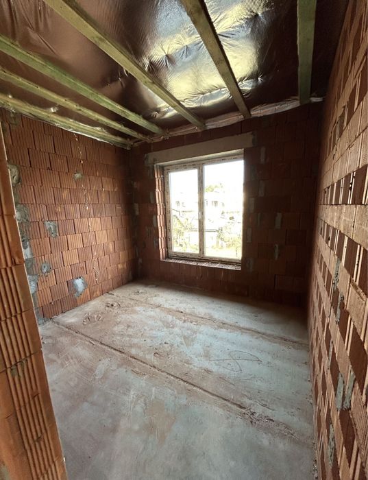 Таунхаус в центрі міста Опалення Газ Комунікації всі центрпльні