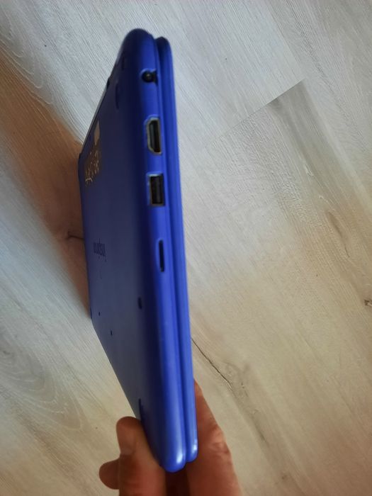 Sprzedam laptop Dell Inspiron 11 3000 Series