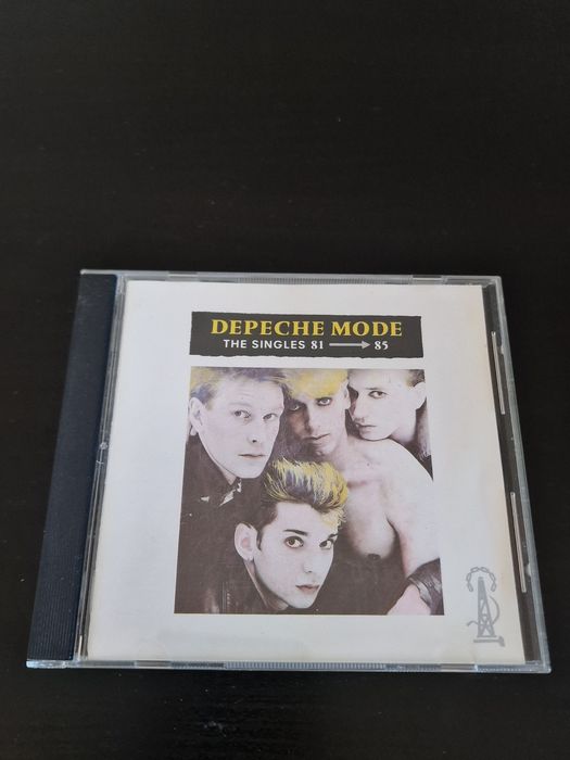 Depeche Mode - The Singles 81-85