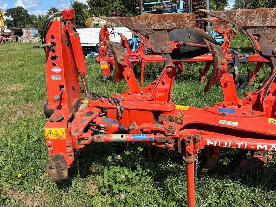 Pług kuhn 5 skibowy