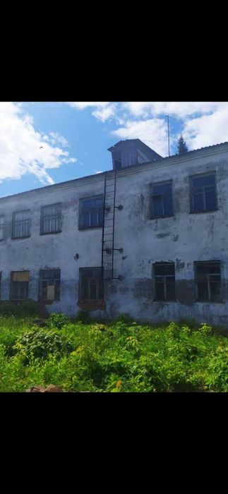 Продам адміністративну будівлю