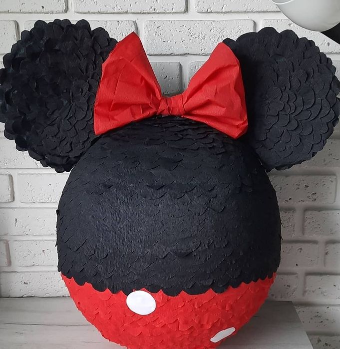 Піньята на свято