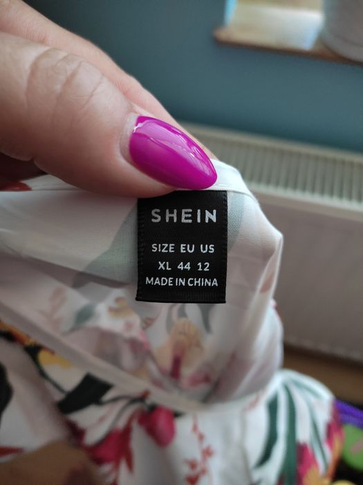 Sprzedam nową sukienkę firmy Shein