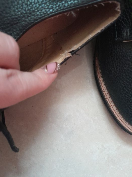 Czarne buty sznurowane 39