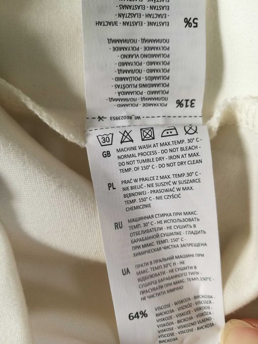Letnia dzianinowa sukienka RESERVED s/m jak nowa