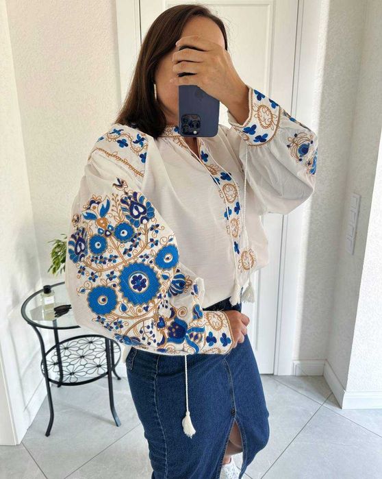 Жіночі вишиванки великий вибір!