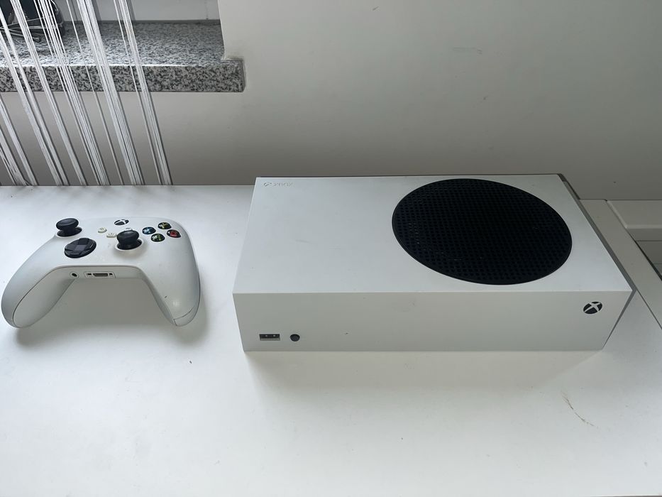 XBOX Series S | z kontlorerem stan bdb