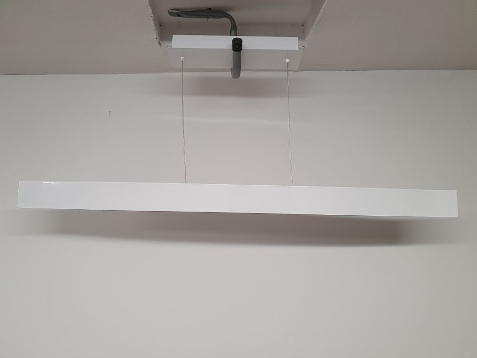 Lampa ledowa biała stan idealny