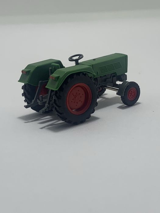 Fendt Farmer 2S Wiking escala 1/87