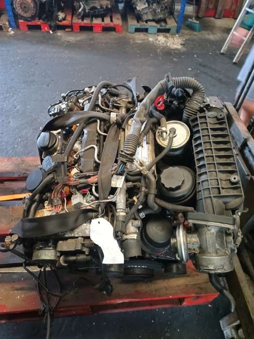 Motor Mercedes W203 143cv OM611.962