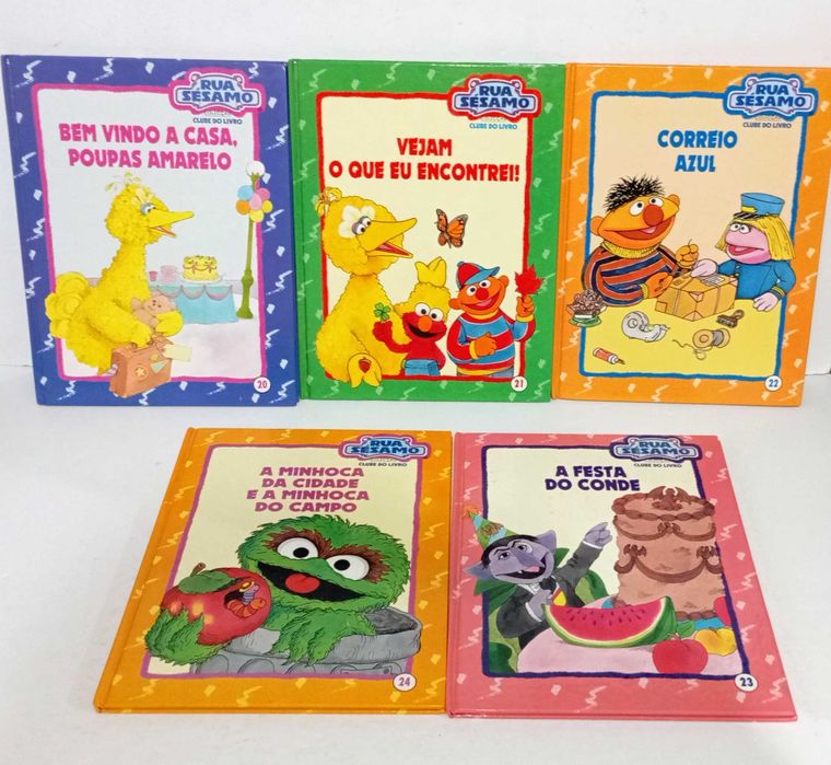 Livros da Coleção da Rua Sésamo (mais nas restantes fotografias)