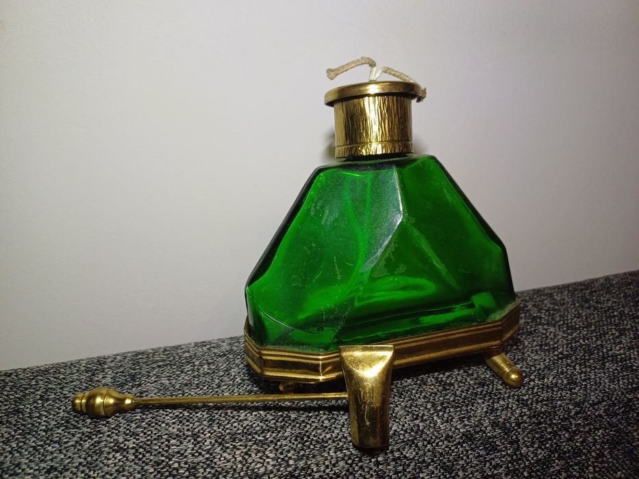Lampa naftowa zielona prl staroć antyk zabytek